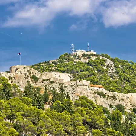 In With Sea View, Balcony, Air Conditioning, Wi-fi Apartament *