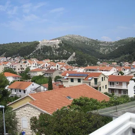 Apartament In With Sea View, Balcony, Air Conditioning, Wi-fi