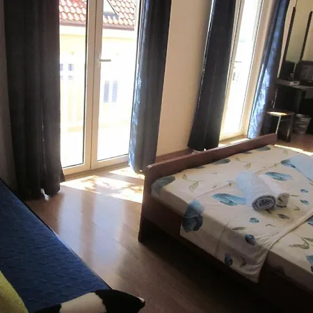 Apartament In With Sea View, Balcony, Air Conditioning, Wi-fi *