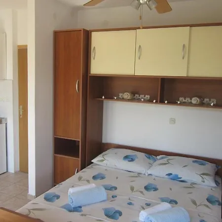 Apartament In With Sea View, Balcony, Air Conditioning, Wi-fi Hvar Town