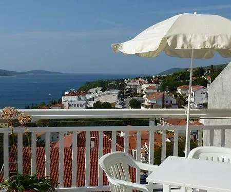 In With Sea View, Balcony, Air Conditioning, Wi-fi Apartament *