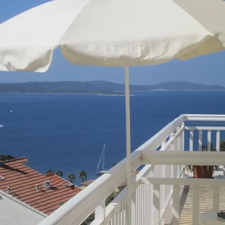 In With Sea View, Balcony, Air Conditioning, Wi-fi Apartament