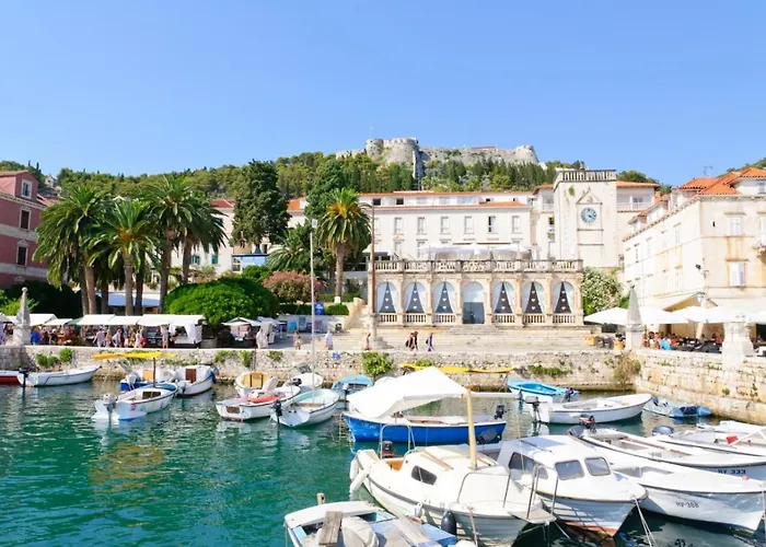 In With Sea View, Balcony, Air Conditioning, Wi-fi * 赫瓦尔